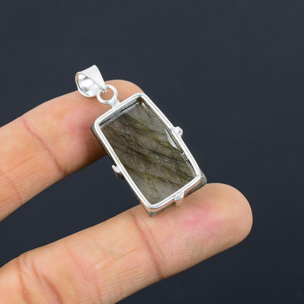 Mothers day Sale Natural Labradorite 925 Sterling Silver Unique Pendant Jewelry