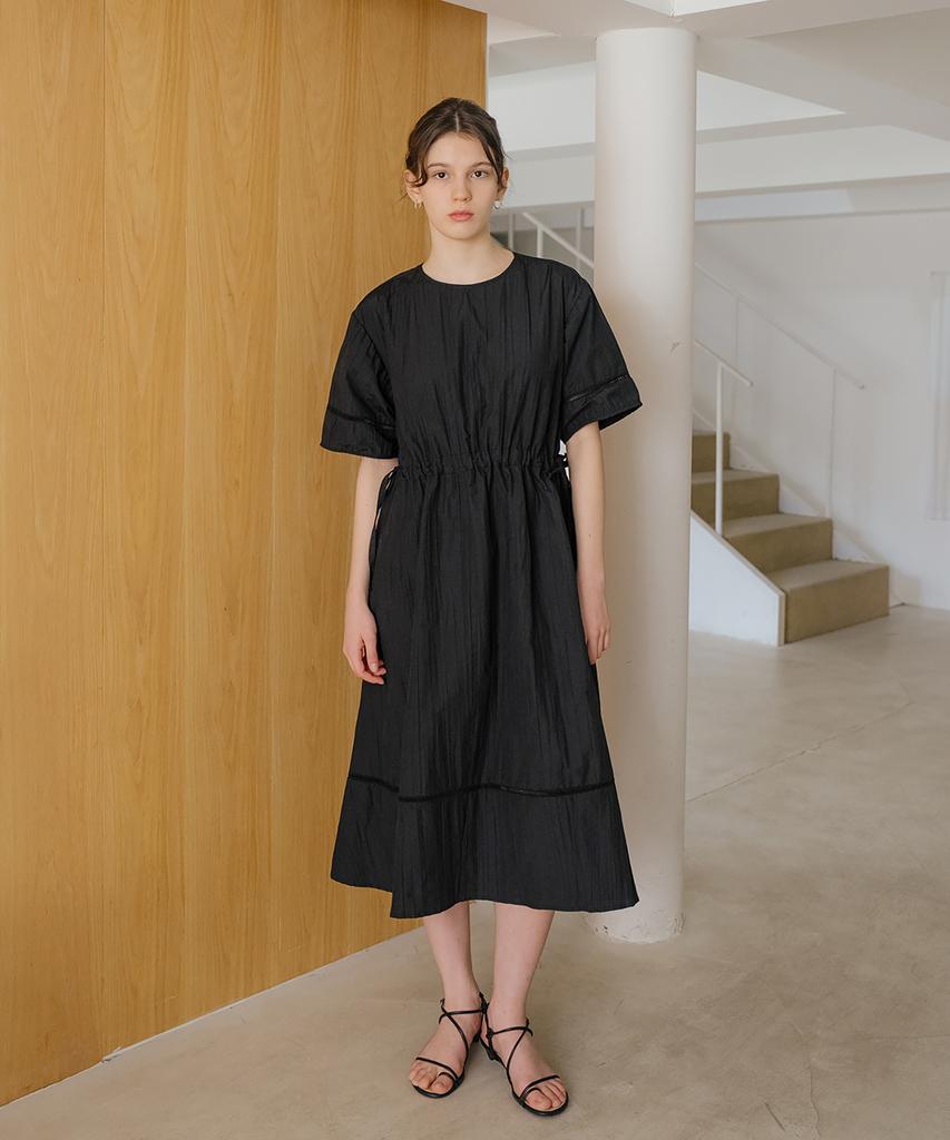Unis Crease Black String Dress