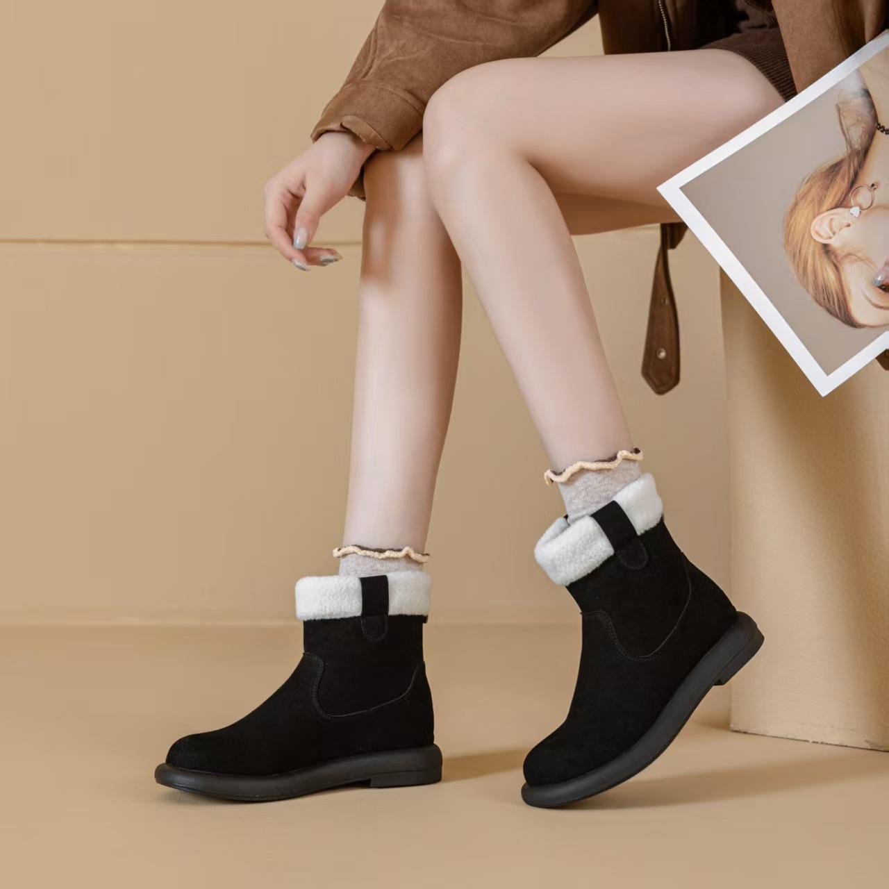 

Ретро Обувь, Повседневные Флисовые Зимние Ботинки, Женские На Плоской Подошве, Нескользящие и Универсальные Ботильоны 41 чёрный