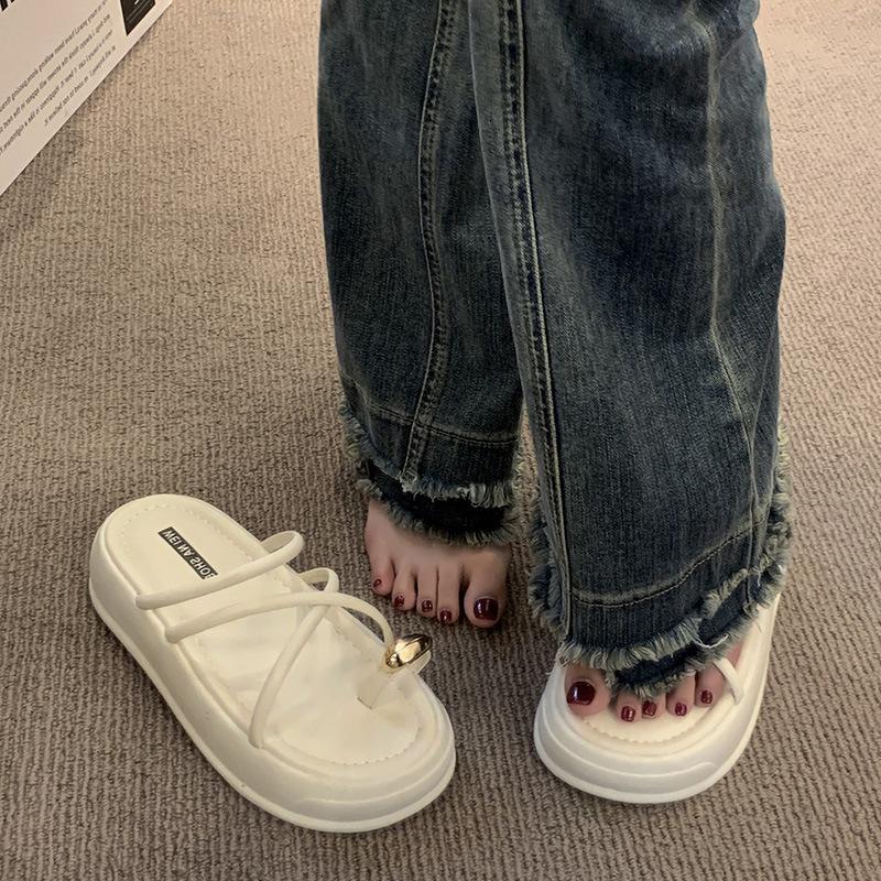 Hausschuhe Damenbekleidung rutschfest Zehensandalen Sommer neue Mode vielseitig erhöhend weiche Sohle Einwort