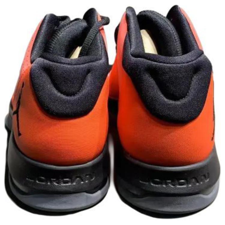 Jordan Slip Resistant Abrasion Resistant Low Top Basketball Shoes Men's Red 807546-604