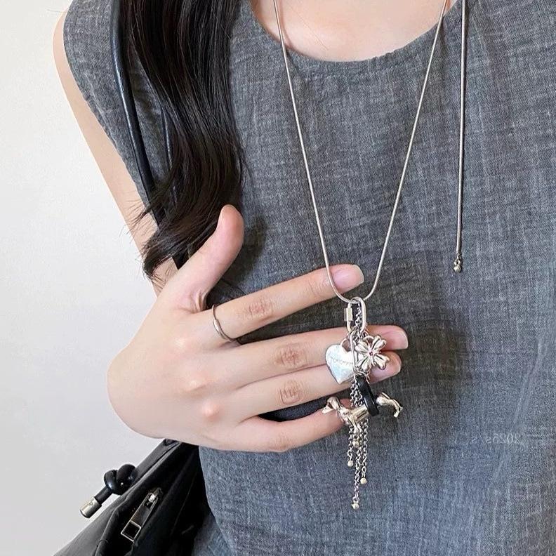 Korean Blogger Style Cute Heart Puppy Necklace, Tassel Long Sweater Chain