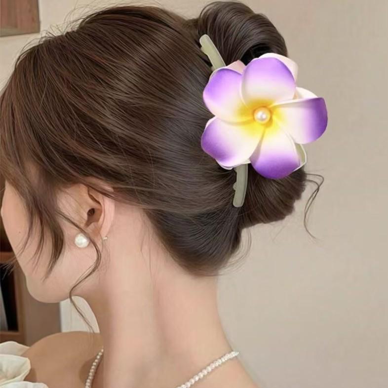 Egg Flower Claw Clip: 2026 High-End Women's Hair Accessory for Updos