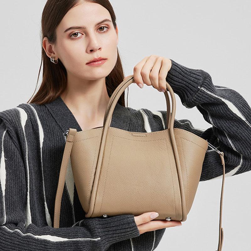 Luxury Designer Women's Bags 2026 New Genuine Leather Handbag Women Shoulder Bag High Quality Cow Leather Female Crossbody Bags