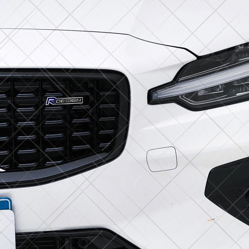 Metall 3D R Design Kühlergrill Logo Auto Styling Heckklappe Buchstaben Emblem Aufkleber für Volvo XC40 S80 S40 S60 XC60 XC90 XC70 V70 V60 S90