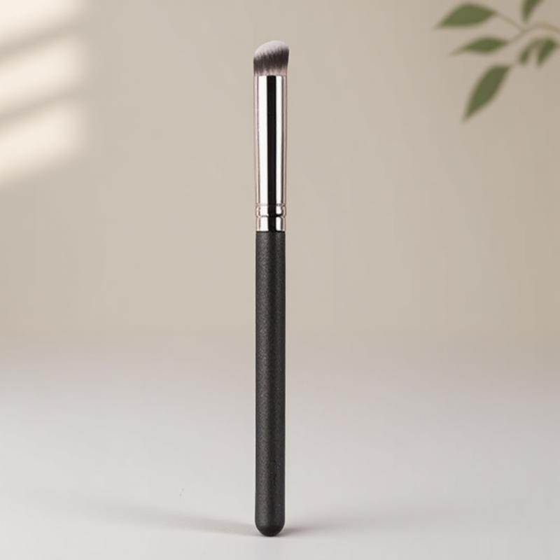 Black Foundation Makeup Brush Large Synthetic Hair Buffing Brush Face Makeup Tool for Cream Foundation