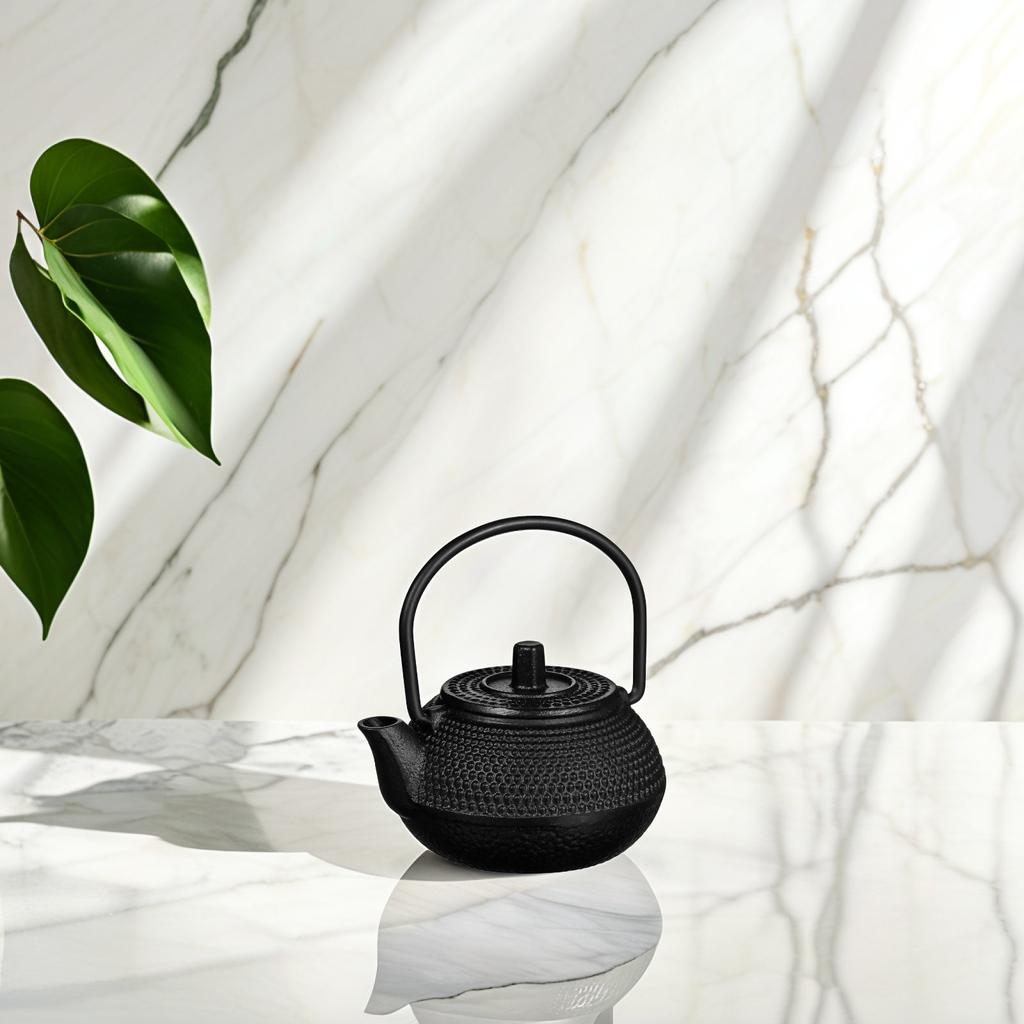 Small Iron Teapot Artisan Made Rustproof No Harm Ideal for Office Home Use Vintage Style Decorative Tea Kettle Long Service Life