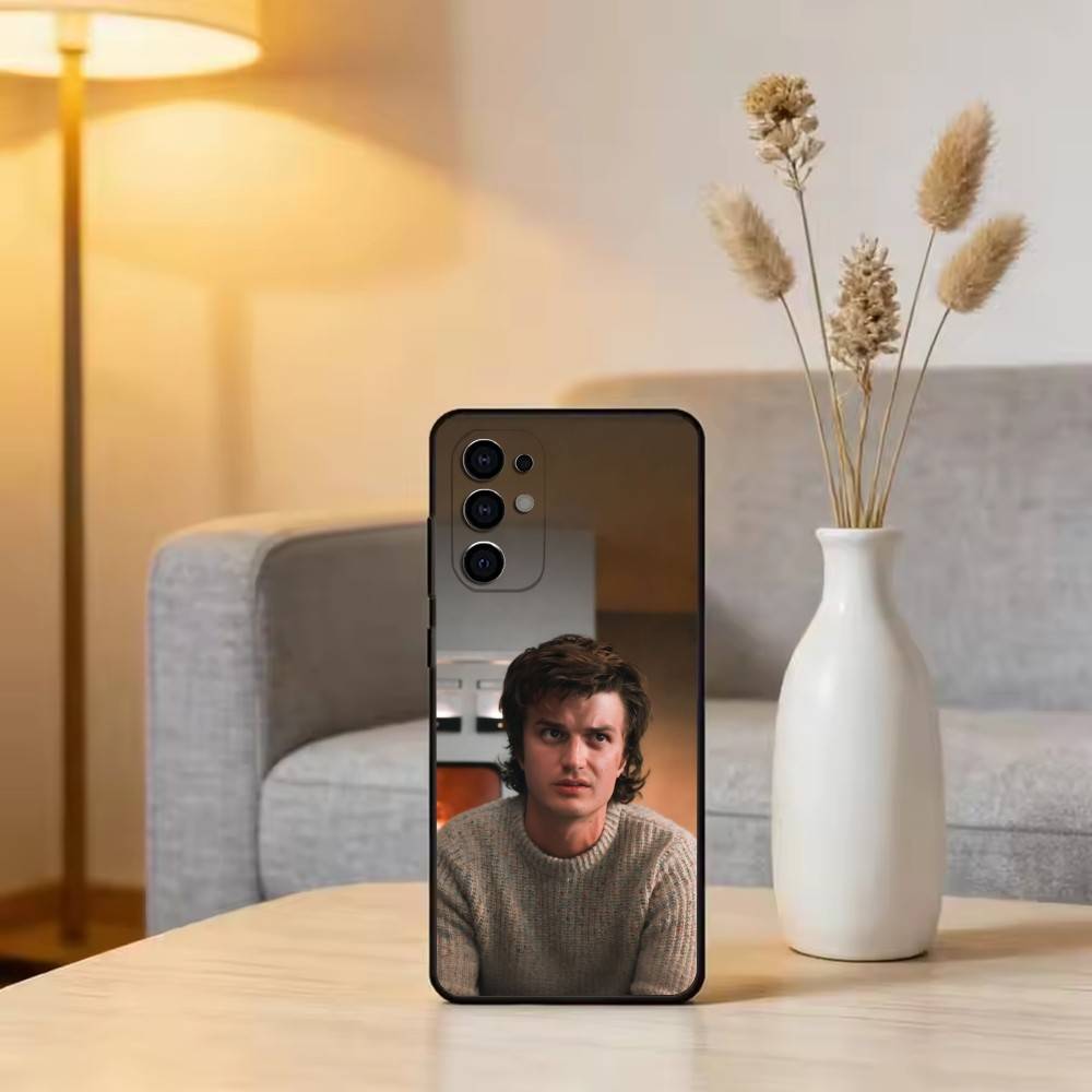 J-Joe K-Keery Actor Phone Case For Samsung S25,S24,S21,S22,S23,S30,Ultra,S20,Plus,Fe,Lite,Note,10,Black Cover