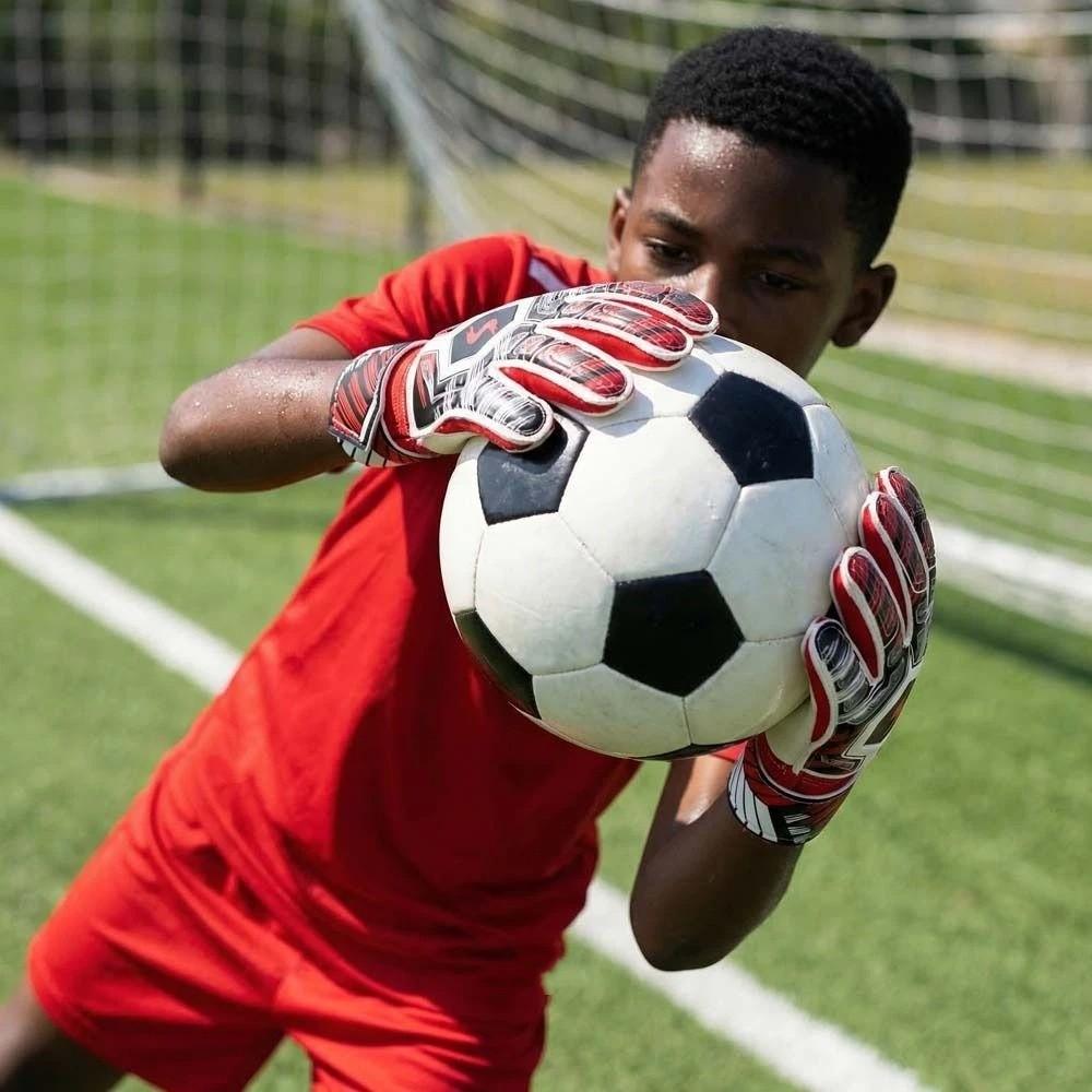 1 Pair Antiskid Kids Goalie Gloves Finger Protection Soccer Goalie Gloves  Play Football