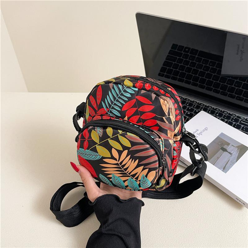 Street Style Nylon Crossbody Bag With Stitching For Daily Use