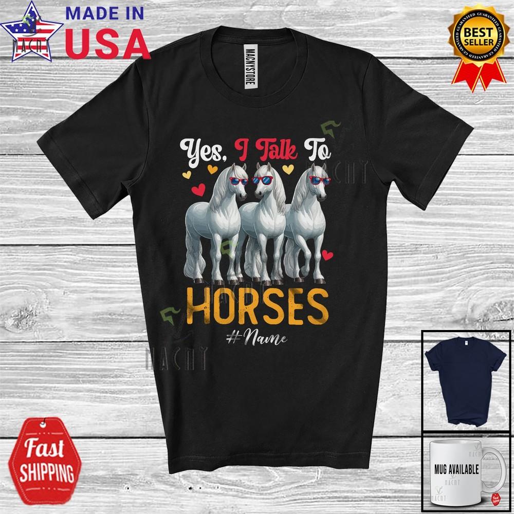 

Футболка с юмористическим принтом «Имя на заказ Я разговариваю с лошадьми Трое солнцезащитных очков Лошади Фермер» 2XL