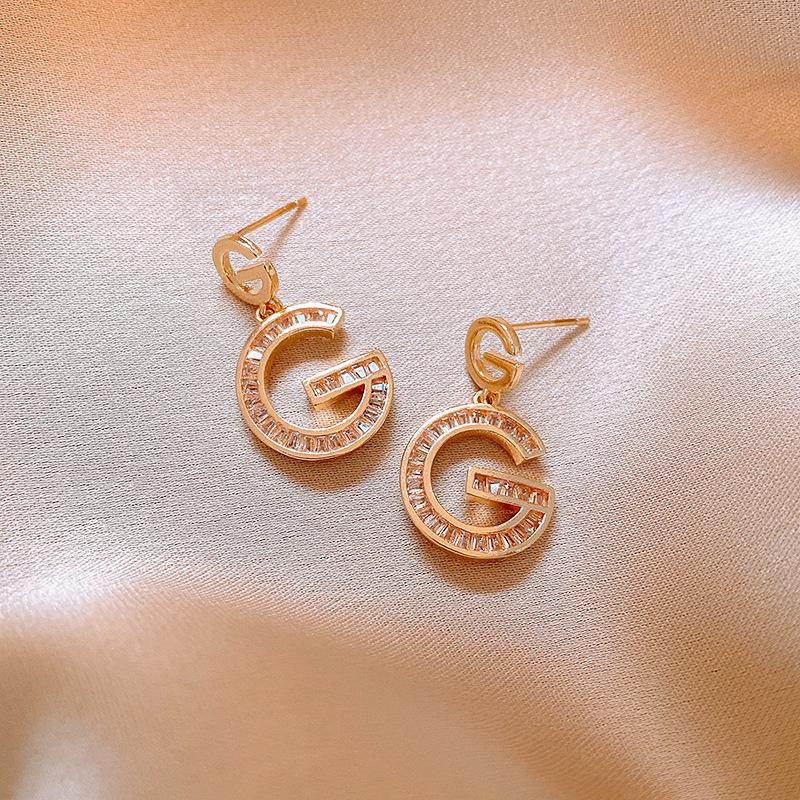 Silver Needle Retro Geometric Resin Earrings: Chinese Style Studs & Dangles