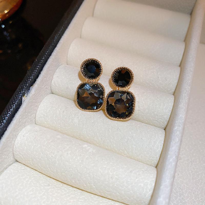 Exquisite Luxury Micro Inlaid Zircon Geometric Square Earrings for Woman 2024 Korean Fashion Zircon Party Girls Unusual Earring
