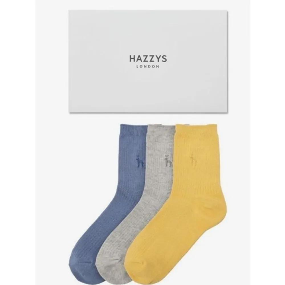 [Hazzys ACC] HISS5E202G2 Women s Gray Puppy Embroidery Cotton Mid-calf Socks 3-Piece Set