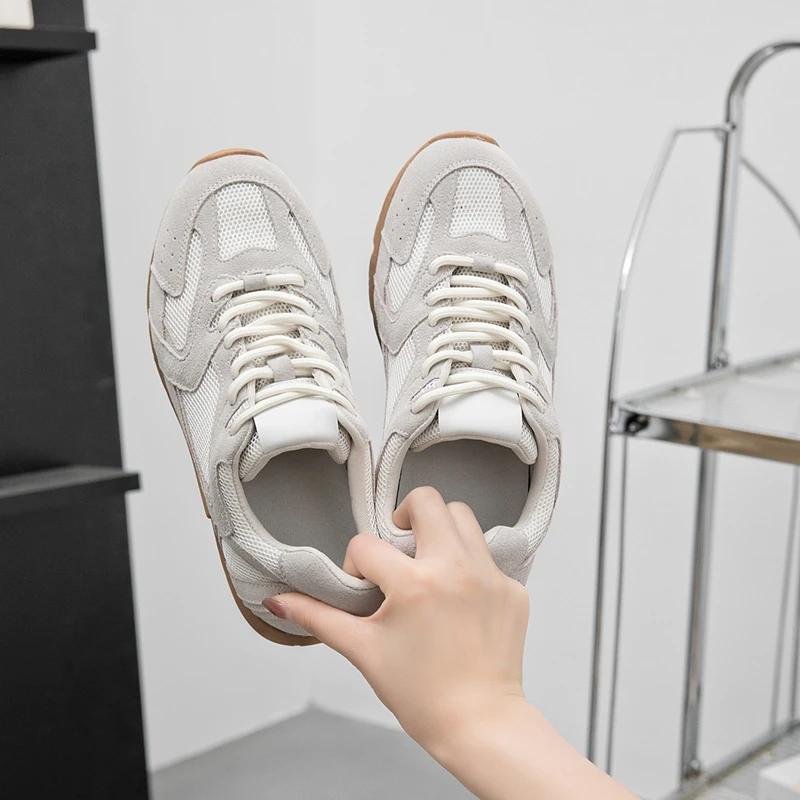 2025 Summer New Ladies' Leather Retro German Trainer Sneakers - Lace-Up Casual Flats for Streetwear & Daily Wear