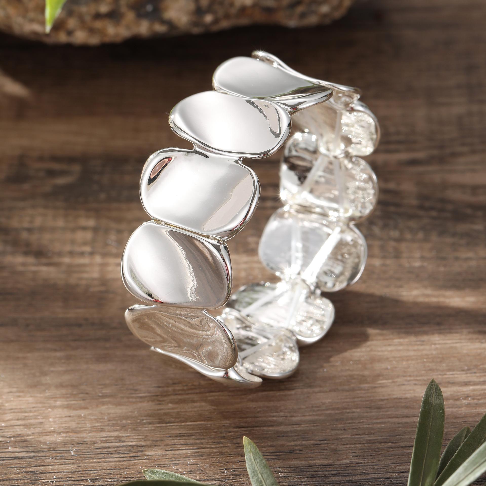 

Новый глянцевый геометрический эластичный браслет с пайетками Модный премиальный женский универсальный браслет с пайетками неправильной формы