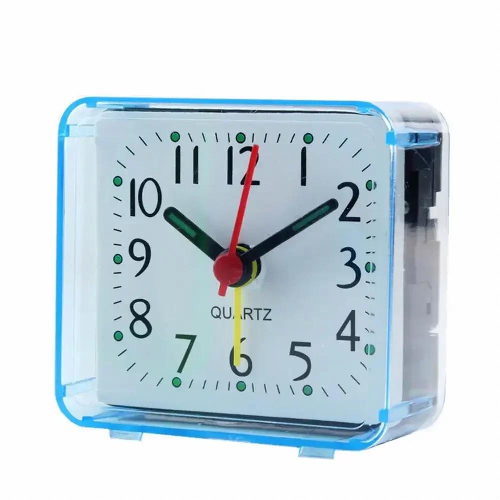 Silent Battery Operated Wake Up Vintage Quartz Bedroom Nightlight Design Analog Non Ticking Alarm Clock Bedside Decoration