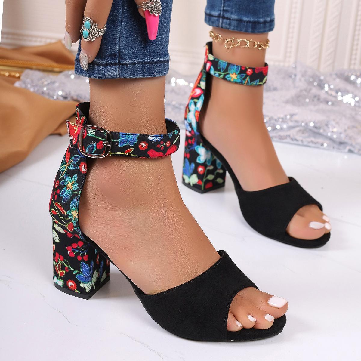 

Fashion New Summer Oversized Floral Cloth Women s Shoes with High Heels Block Heel Fishmouth Straight Buckled Strap Women s Sandals 36 чёрный
