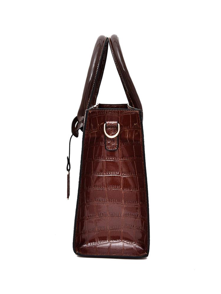 Women's European & American Style Crocodile Handbag: Large Capacity Shoulder & Crossbody Bag