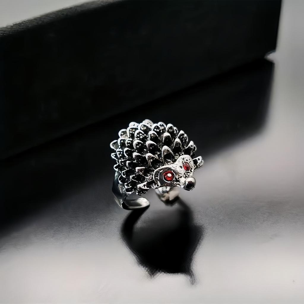 Retro Red Eye Hedgehog Ring For Men Women Punk Gothic Rock Hiphop Open Ring Handmade Designer Zircon Unisex Accessories Gift