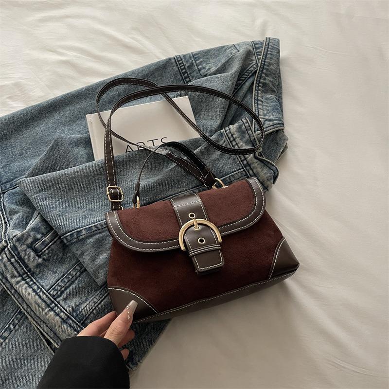 

Autumn new fashion retro contrasting color handbag large capacity fashion bag high value casual women s bag