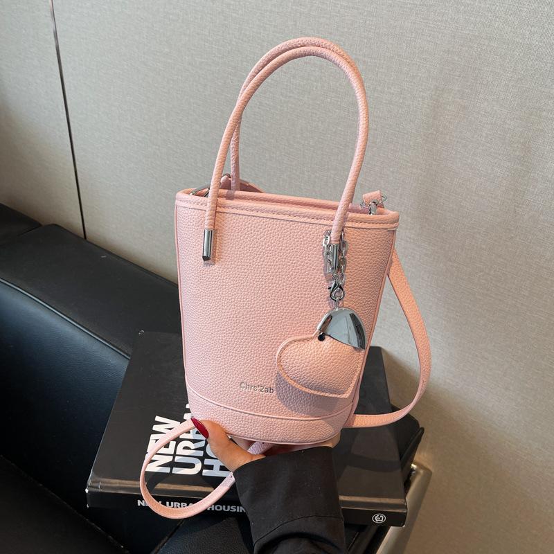 New Fashion Handbag Women's Casual Versatile Commuter Solid Color Shoulder Messenger Bag