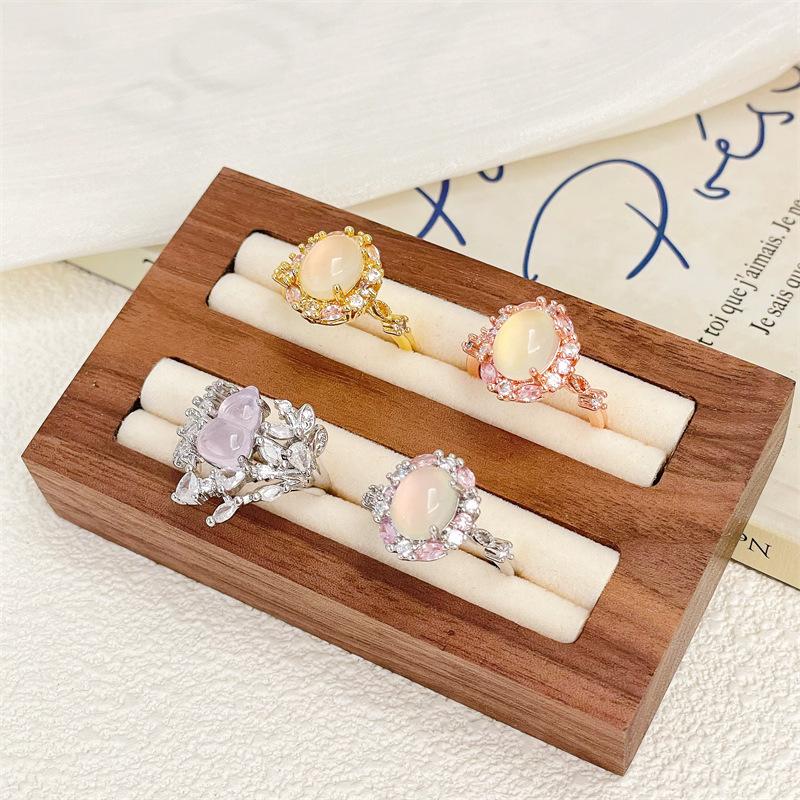 Farbe Schatz Ei Oberfläche Offener Ring Imitation Chalcedon Leichter Luxus Voll Mit Diamanten Zirkon High-End Oval Kürbisring Weiblich