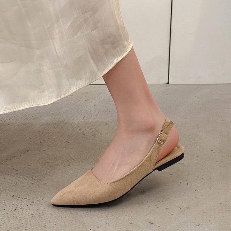 Z Korean Retro Women's Spring Kitten Heel Sandals 2025 - Pointed High Heels with Back Strap for a Socialite Temperament