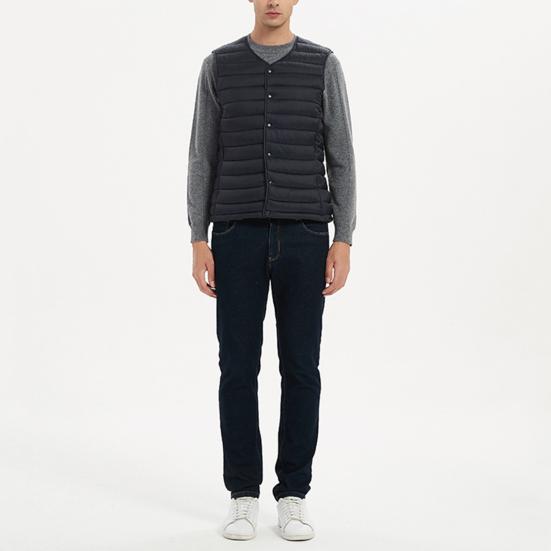 Pánská zimní vesta jednobarevná vycpaná jednořadá vesta bez rukávů teplý, výstřih do V, větruodolná zimní vesta na výlet