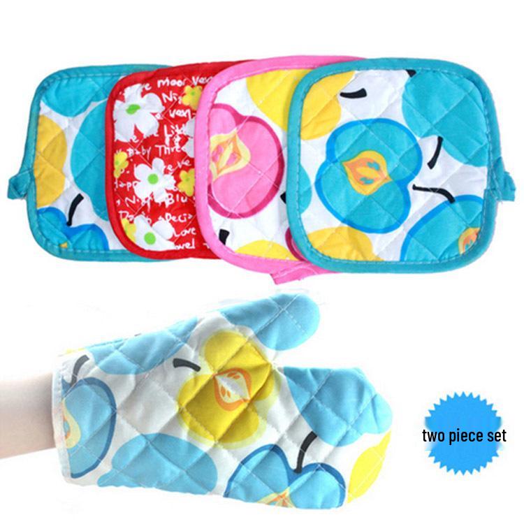 Thickened Microwave Heat-Resistant Gloves with Velvet Lining & Insulation Pad - Two-Piece Set