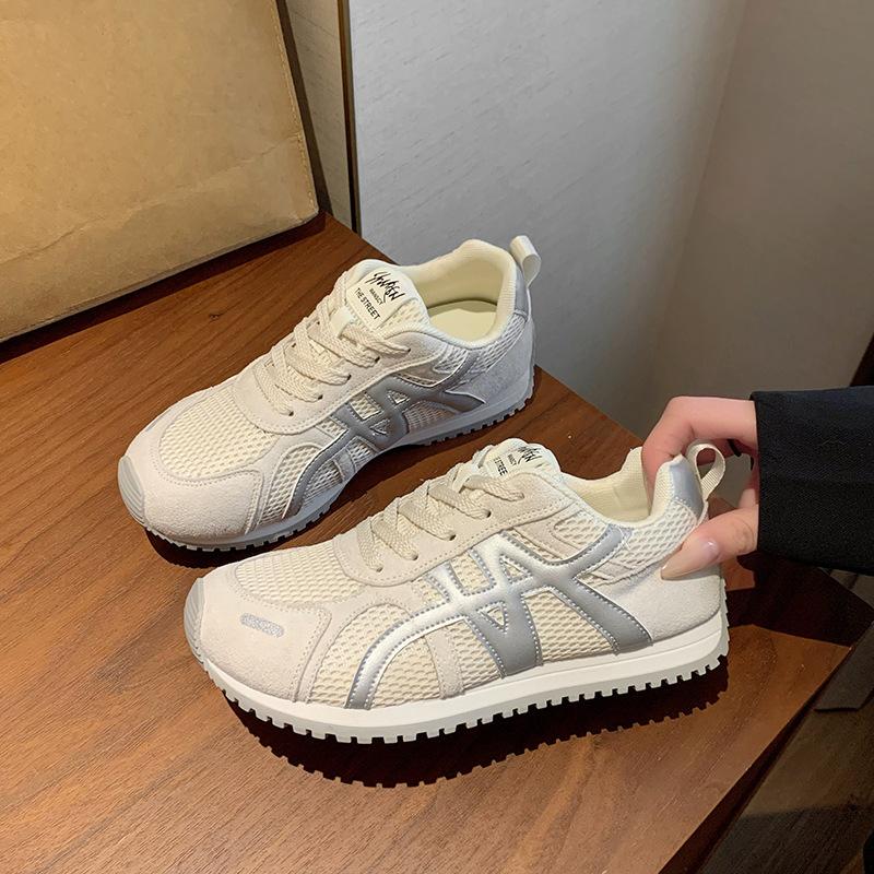 2025 New Spring and Autumn Fashion Casual Shoes Children's Thin-soled Sports Shoes German Training Shoes Mesh Comfortable Dad Shoes Women's