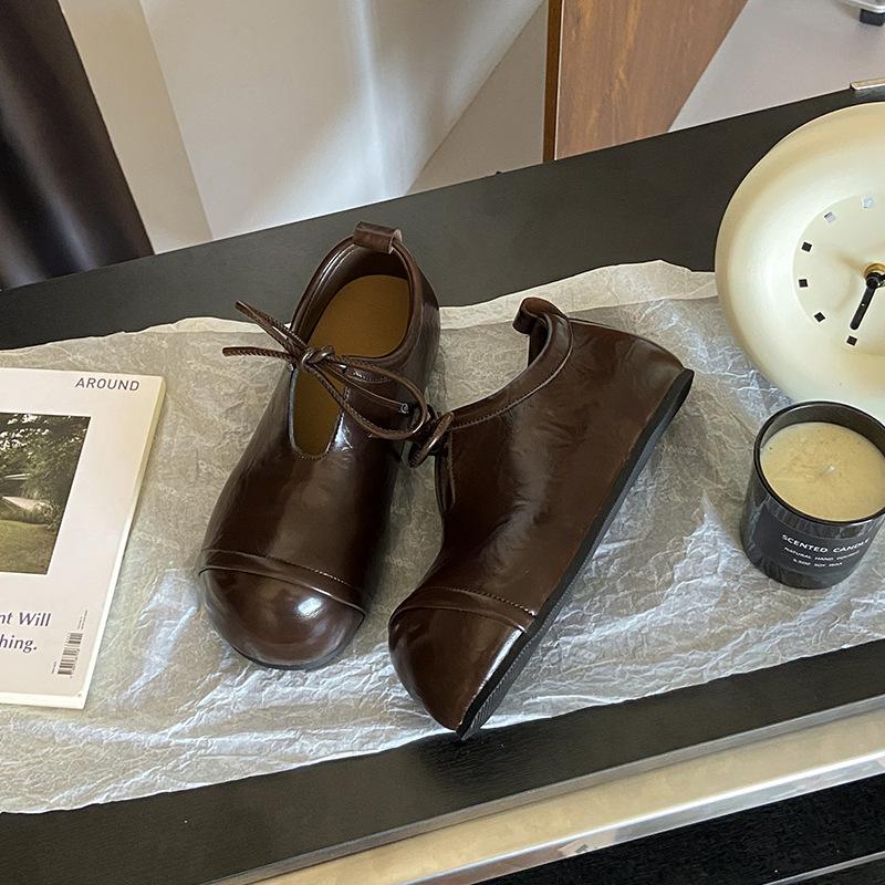 

Ретро Мори сумка голова полушлепки женские уличные 2025 осень новые в студенческом стиле универсальные на шнуровке ленивые бокен туфли 40 коричневый