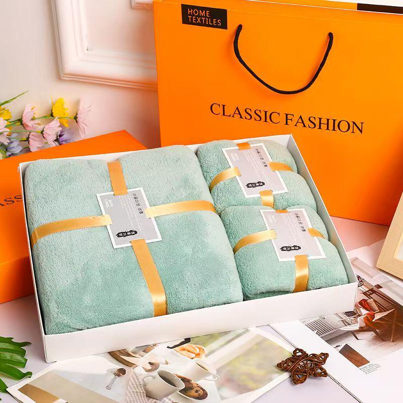 High-Density Coral Fleece Bath Towel Set: Three-Piece Wedding Souvenir Gift Box