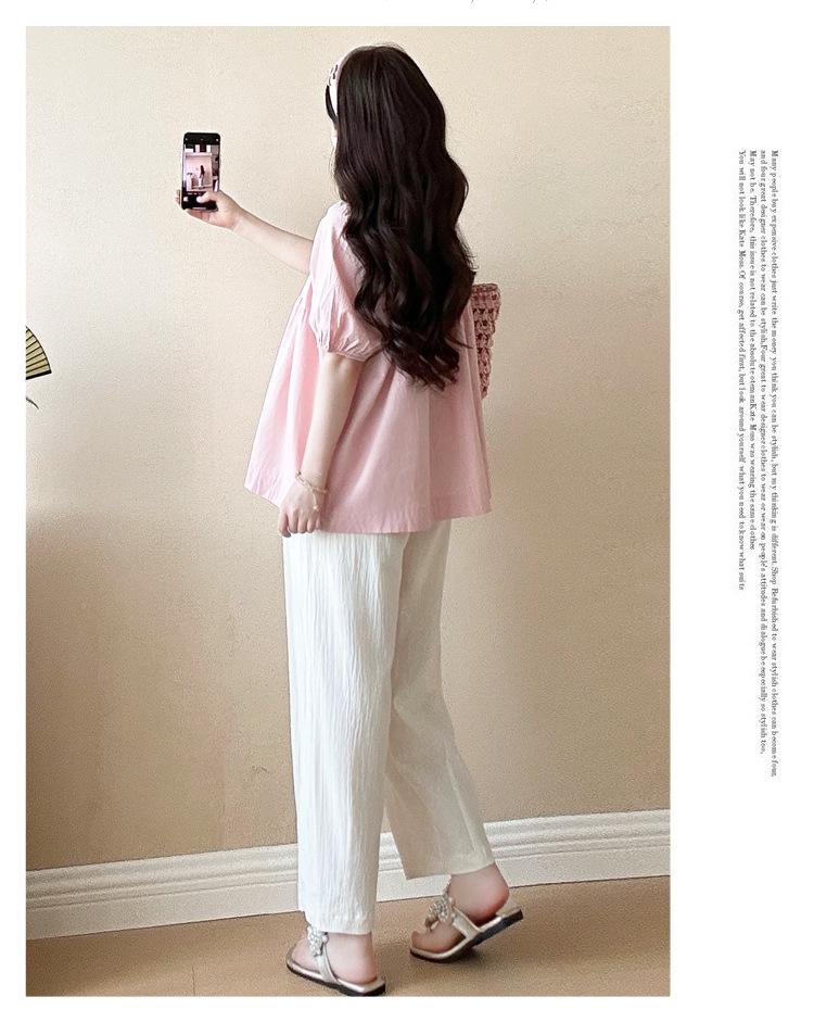 Stylish Maternity Summer T-Shirt Set - Casual Short Sleeve Top for Fashionable Outings