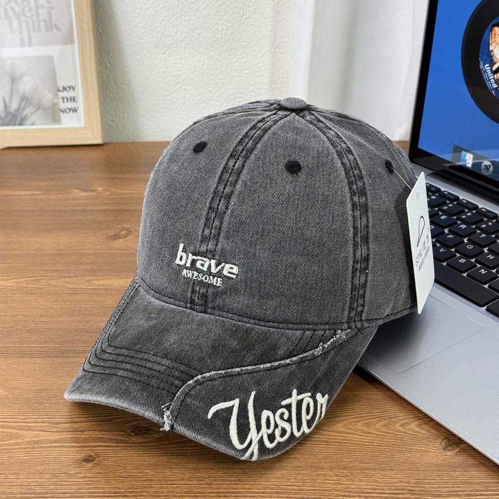 Fashion Hat New Fashion Side Letters Retro Old Soft Top Baseball Cap Women's Spring and Summer Sunscreen Sun Hat Men's Cap