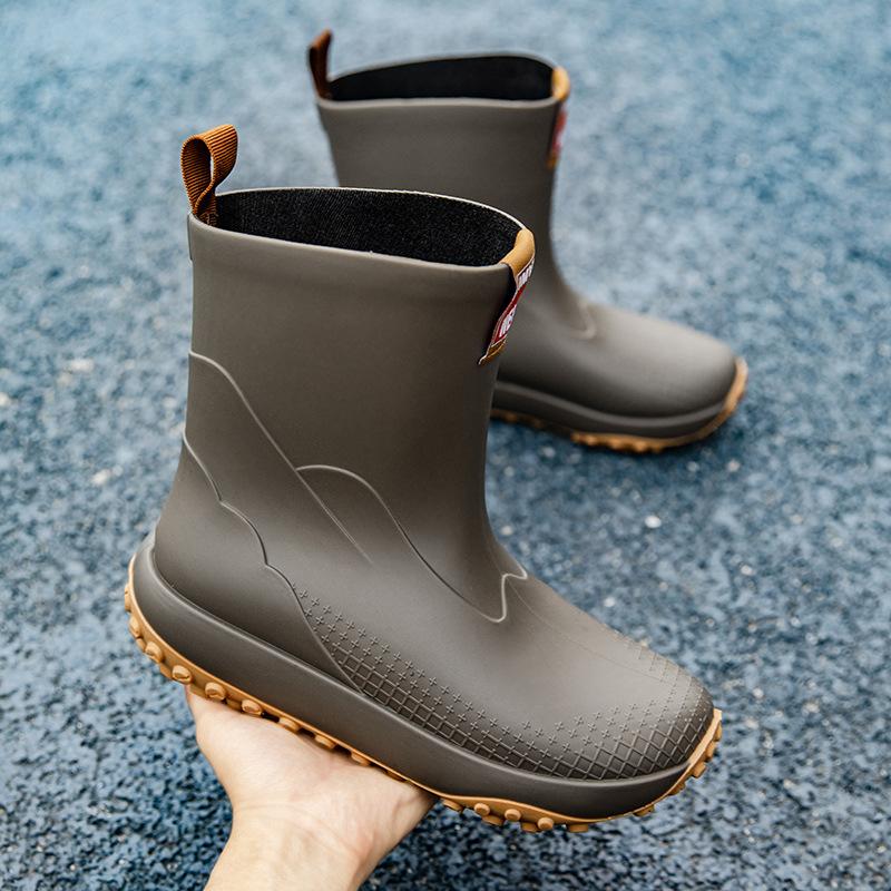 Fashion Mid-calf Rain Boots Men's Slip-On Waterproof Rubber Rain Shoes Work Mud Boots Warm Durable Non-Slip Boots Fishing Shoes
