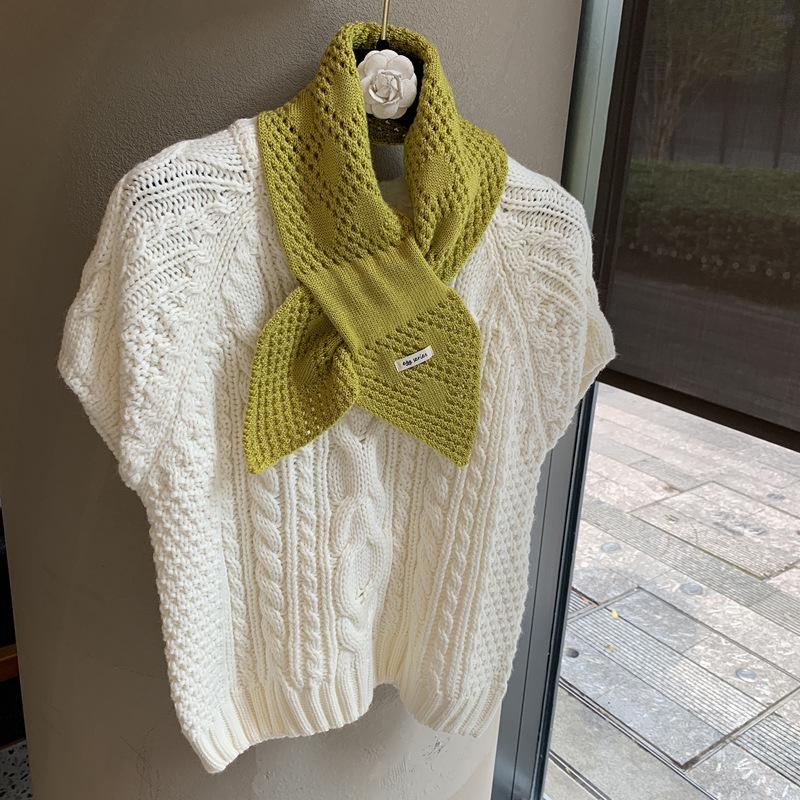 Vintage Hollow Knitted Cross Small Scarf Lazy Perforated Scarf Neck Pack Wear Versatile Scarf Decoration