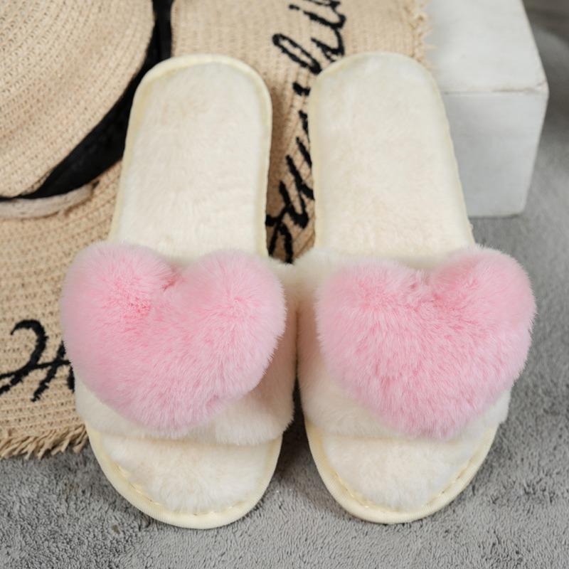 

Fashion 2025 New Simple and stylish Shoes Luxury Sandals Soft Slippers Indoor Flat Sandals Outdoor Flip Flops Womens Slippers Winter 42-43 бежевый