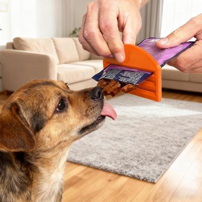 Cat Treat Pouch Squeezer Tool Easy Dispensing Portable Food Saver for Cat Lick Mat Wet Dry Food Kitchen Home Travel Pet Supplies
