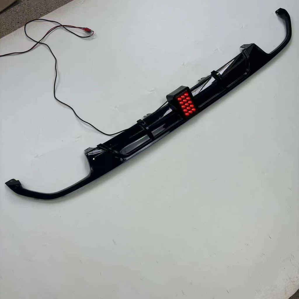Rear Lip Diffuser Kit for 2019+ BMW 3 Series G20/G28 with Vertical Light Strip
