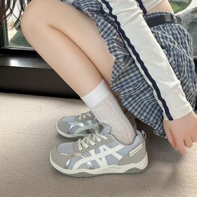 22 Frühling, Sommer, Herbst und Winter neue Board-Schuhe Studenten-Schuhe Low-Top runde Spitze Band V