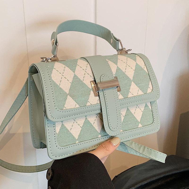 

Высококачественная сумка-мессенджер с ромбами для женщин 2024 года, новая нишевая портативная сумка в клетку с ромбами, маленькая квадратная сумка через плечо в иностранном стиле для женщин