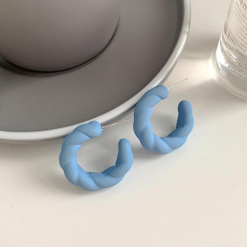 New European & American 925 Twisted C-Shaped Geometric Stud Earrings in Candy Color Acrylic for Women