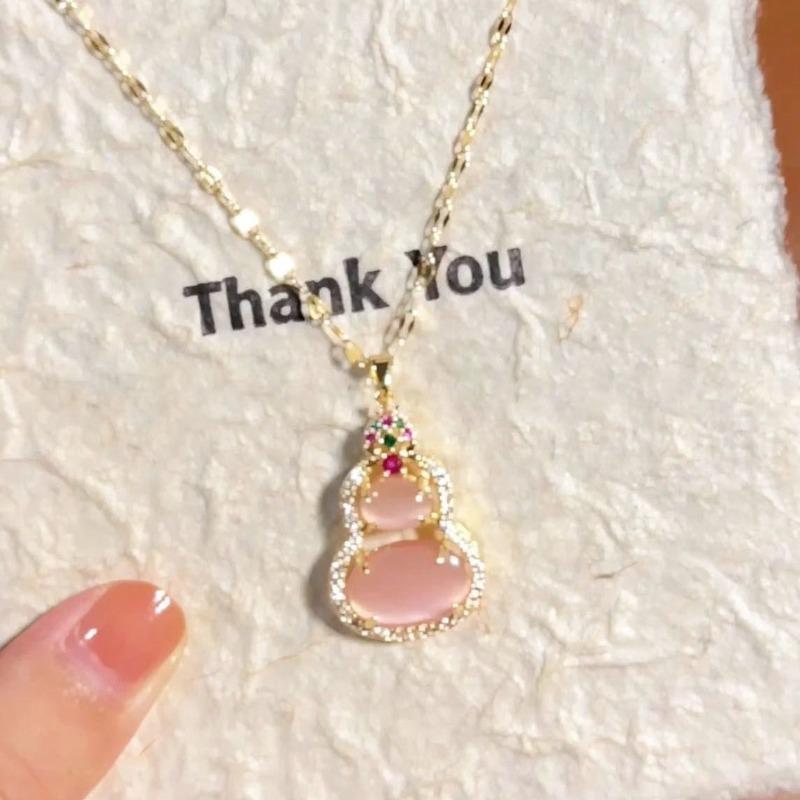 2026 new retro pink opal gourd necklace women s niche temperament high-end clavicle chain