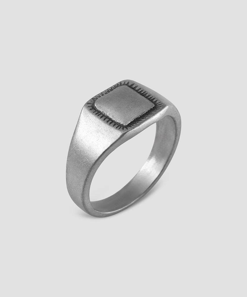 Quarqor #5107 Ring