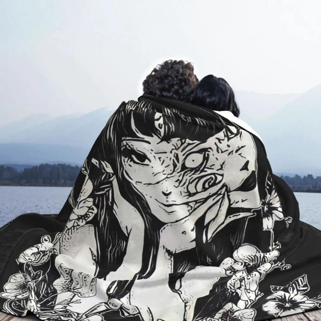 Tomie Junji Ito Unique Art Blankets Velvet Decoration Cartoon Multifunction Thin Throw Blanket for Home Car Bedspreads
