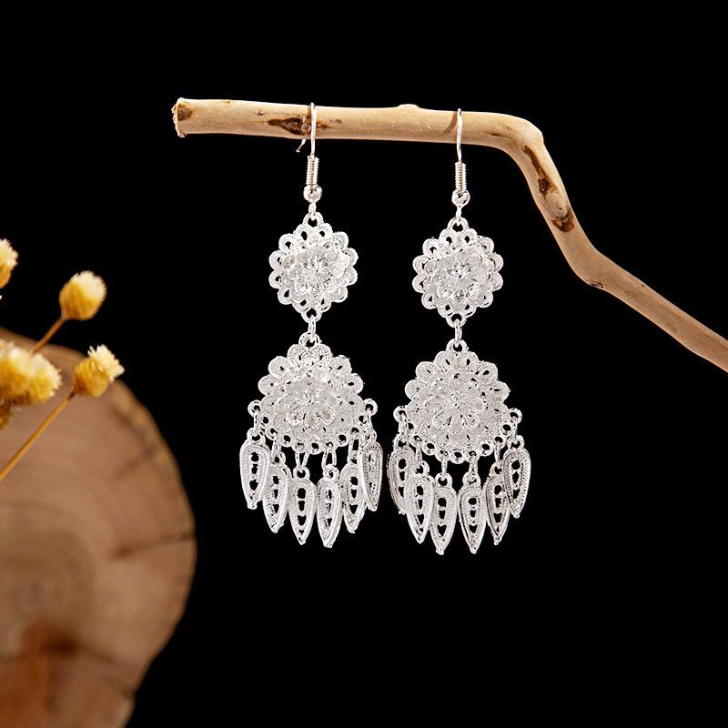 Ethnic Style Imitation Miao Silver Earrings, Colorful Long Fringed Chain Earrings, Hot-selling Earrings In Scenic Spots, Qinghe Jewelry Batches