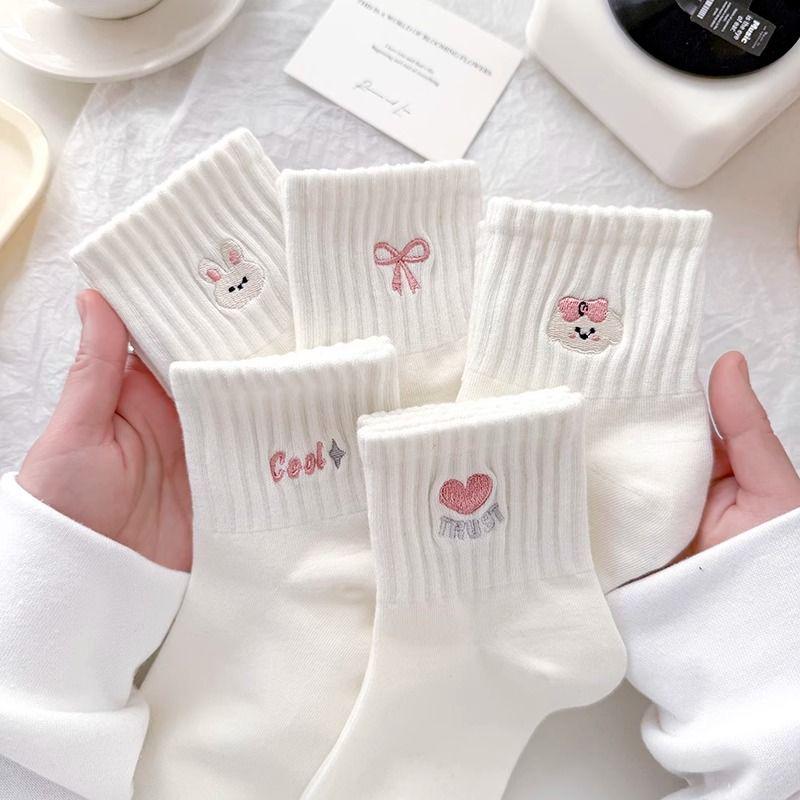 Girls' Cartoon Rabbit Mid-Calf Cotton Socks for Spring and Autumn - Versatile, Sporty Style In White