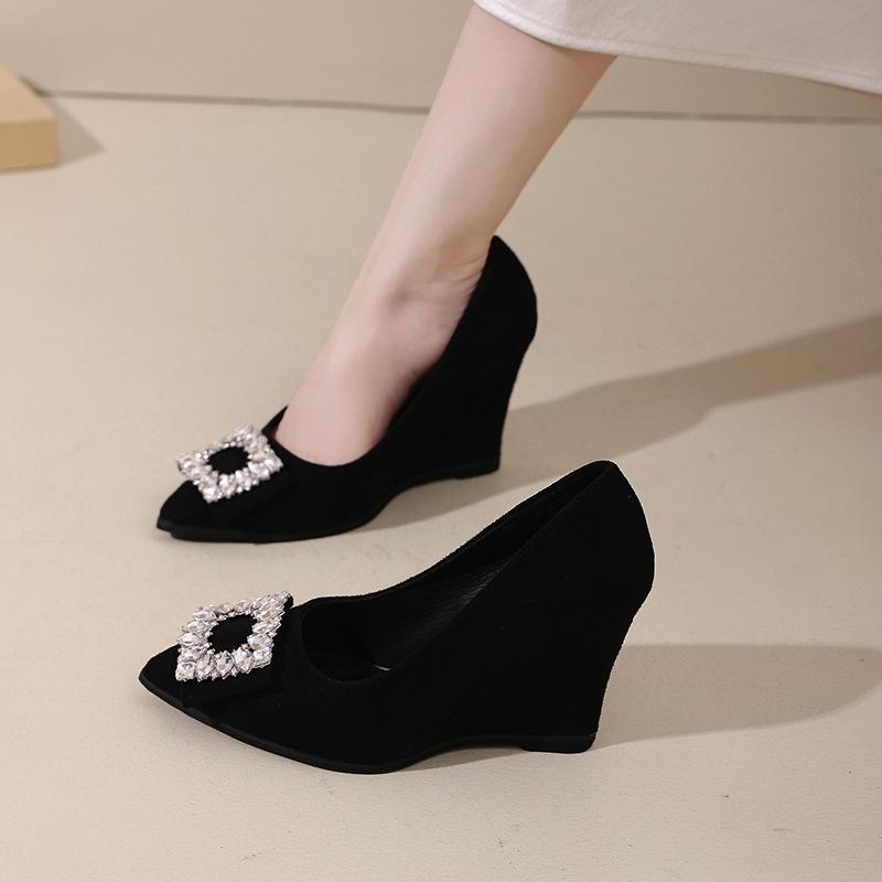 

2025 autumn new rhinestone wedge heel single shoes women s black pointed high heels women s matte versatile platform women s shoes 43