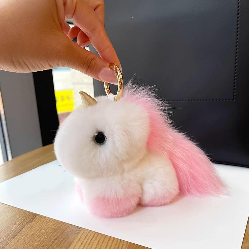 

Милая сумка-подвеска в виде единорога, плюшевая кукла, игрушка-пони, имитация меха норки, брелок для автомобиля, кулон в подарок светло-фиолетовый